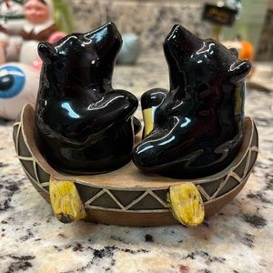 Black bears in can you salt and pepper